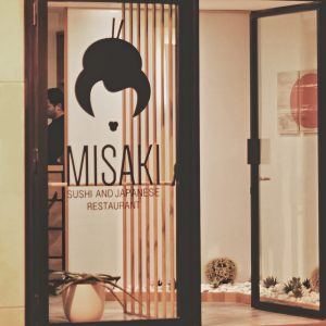 Misaki Sushi Pompei: piatti tipici giapponesi dal gusto estetico raffinato.